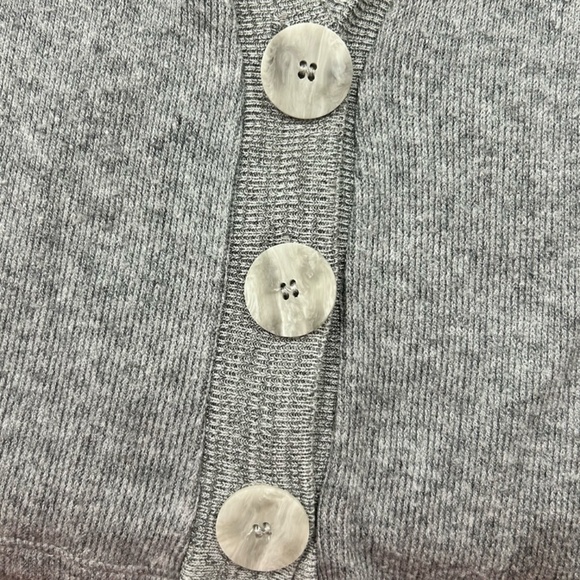 ZARA Grey Cropped Cardigan with buttons in Women's Size Small - Picture 5 of 7